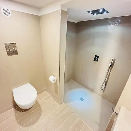 Gym Pool - Dissccount - Check The What App From Photos ! *