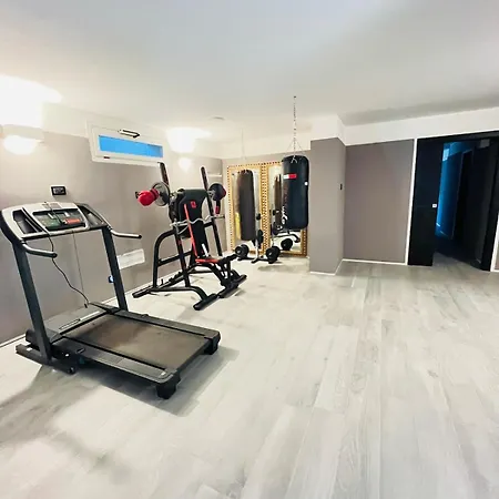 Villa Gym Pool - Dissccount - Check The What App From Photos !