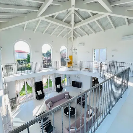 Villa Gym Pool - Dissccount - Check The What App From Photos ! *